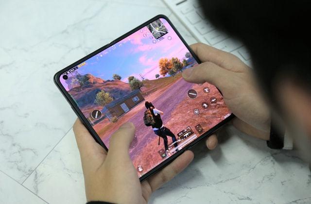 和平精英【锦鲤内核】辅助外挂